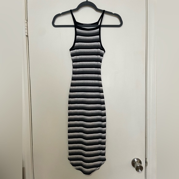 Soprano Striped Dress - Picture 2 of 2